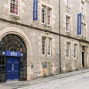 Hostel A&o, EDI